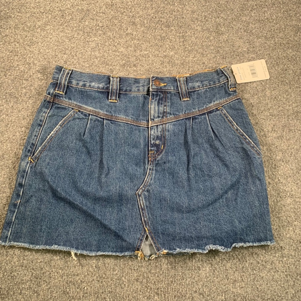 Free People Saratoga Blue Denim Mini Skirt Pleated Raw Hem OB1095058 Size 27